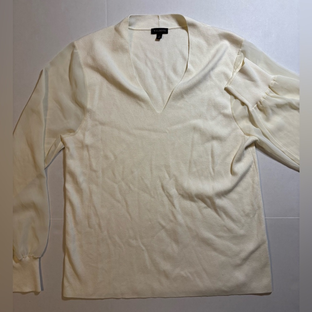 TALBOTS‎ sz Large  Women Sweater Blouse V Neck Sheer Sleeves Cream. Cotton/modal